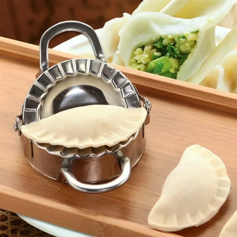 Emporte-pièce et presse à pâte - Dumpling Press Set avis et prix