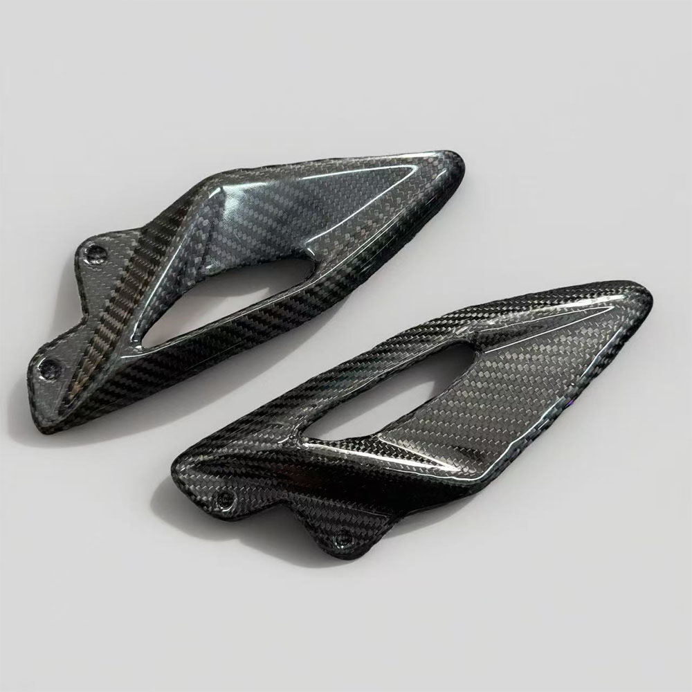 Pour Triumph Street Triple 660 - Crepe Pan Carbon avis et prix