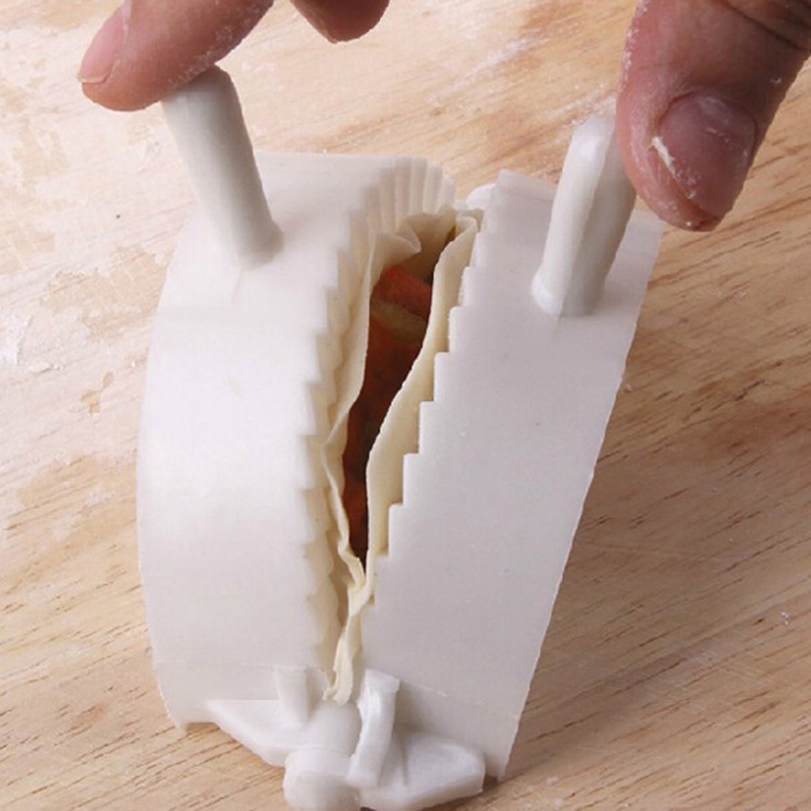 Machine à boulettes en plastiq - Dumpling Press Set avis et prix